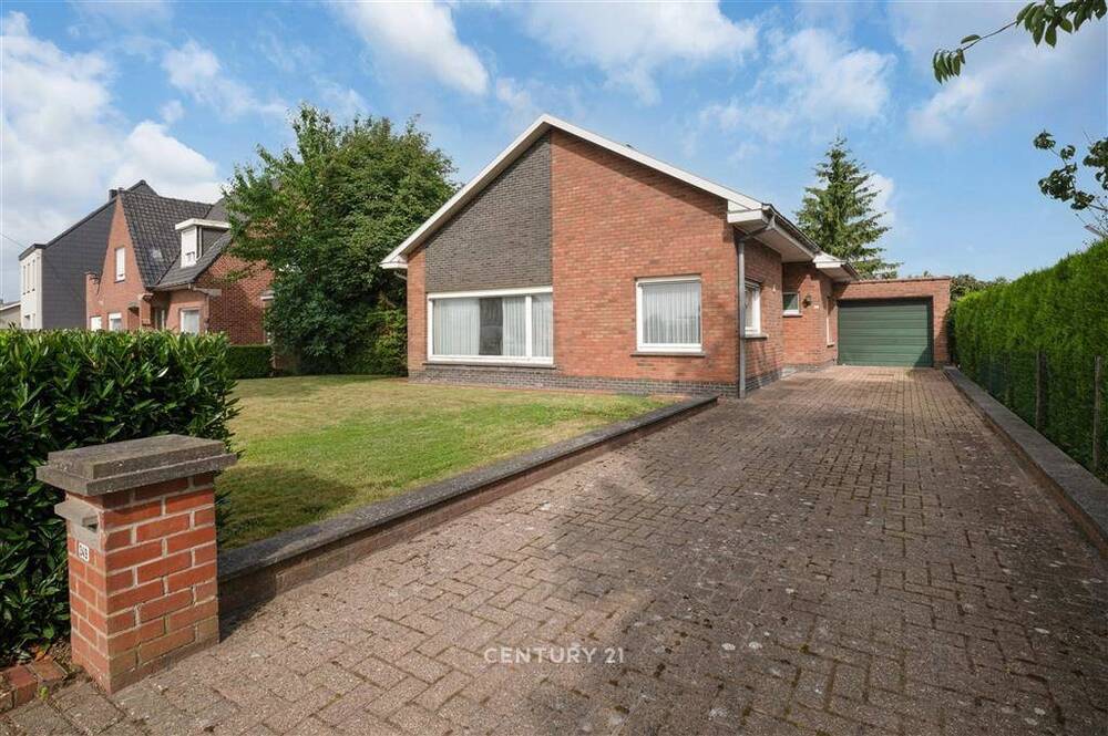 Huis te  koop in Oudenaarde 9700 279000.00€ 3 slaapkamers 169.00m² - Zoekertje 549131