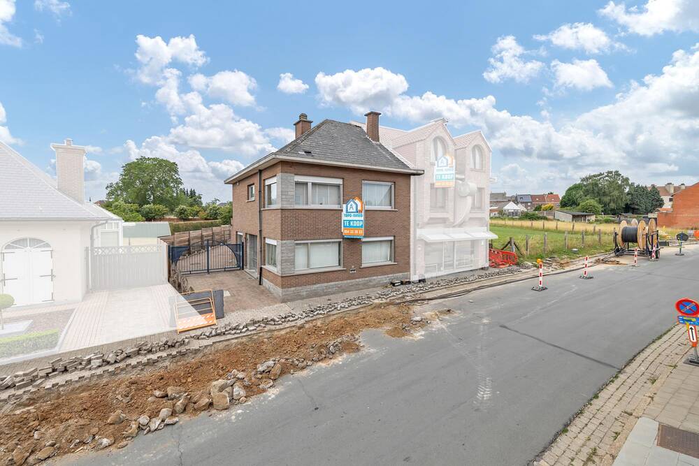 Handelszaak te  koop in Denderleeuw 9470 429000.00€ 3 slaapkamers 175.00m² - Zoekertje 549255