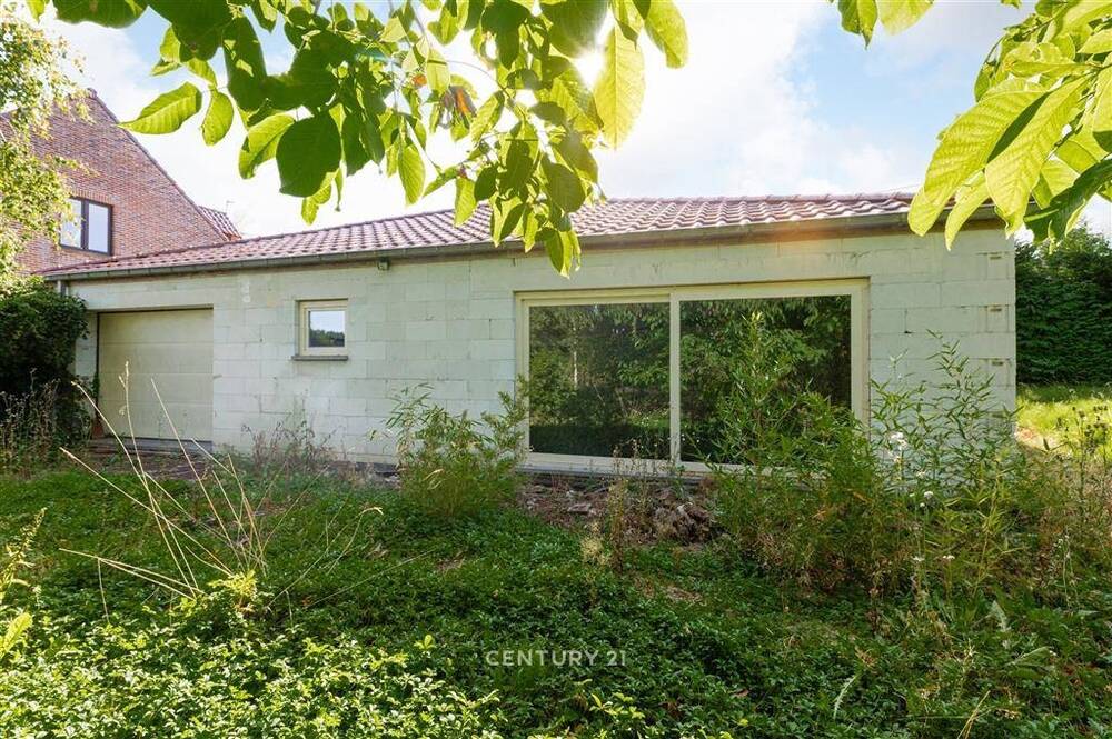 Huis te koop in Meerbeke 9402 360000.00€ 4 slaapkamers 228.00m² - Zoekertje 549133