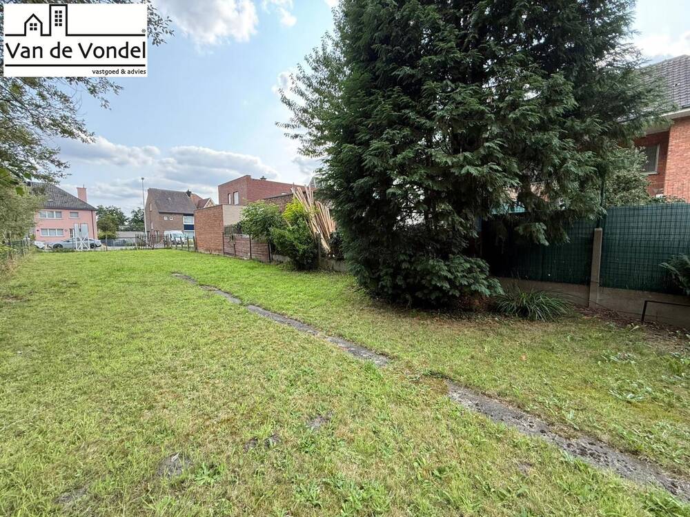 Grond te  koop in Aalst 9300 165000.00€  slaapkamers m² - Zoekertje 549989