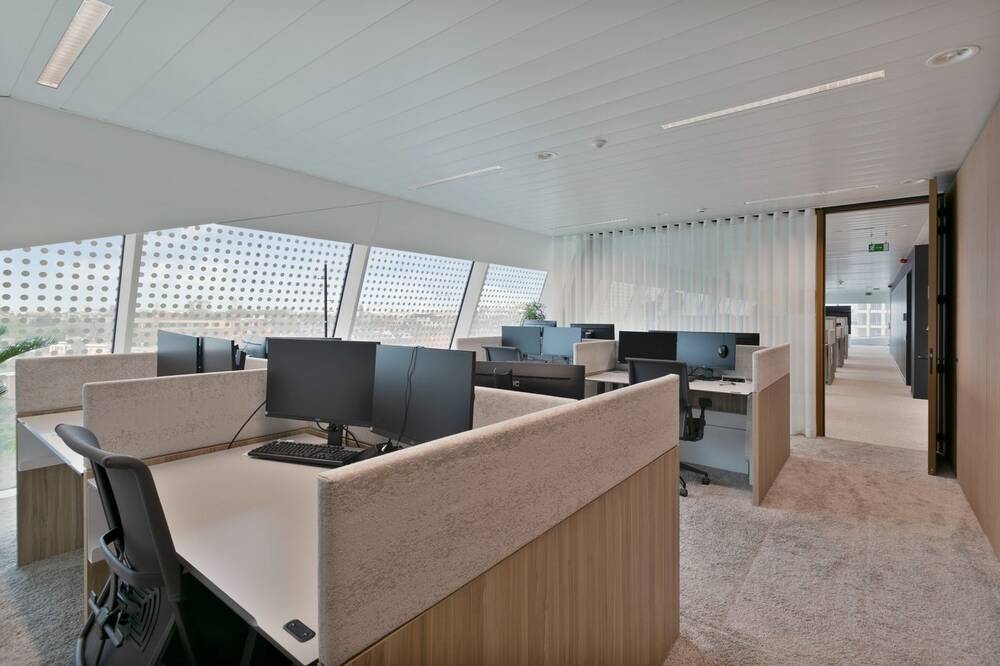 Handelszaak te huur in Gent 9000 20355.00€ slaapkamers 1357.00m² - Zoekertje 549456
