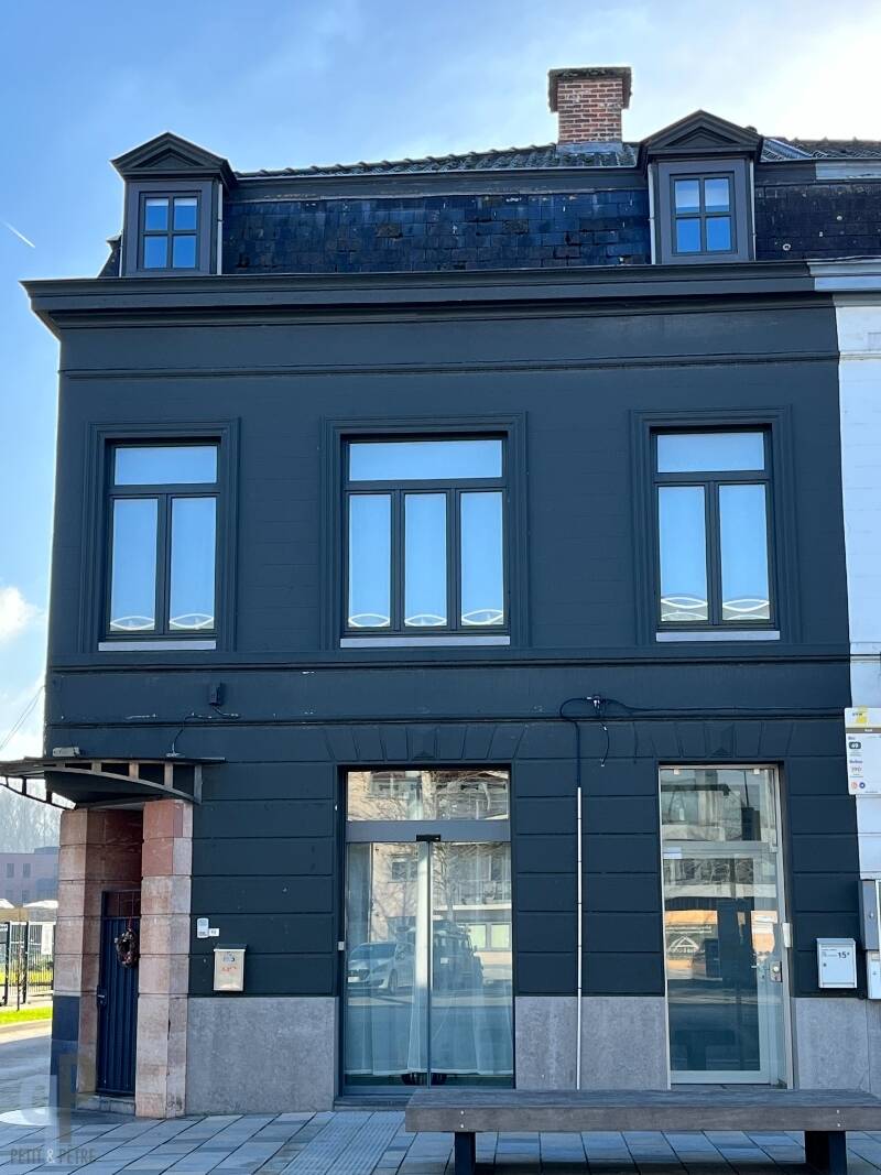 Appartement te in Sint-Lievens-Houtem 9520 870.00€ 2 slaapkamers 182.00m² - Zoekertje 550402