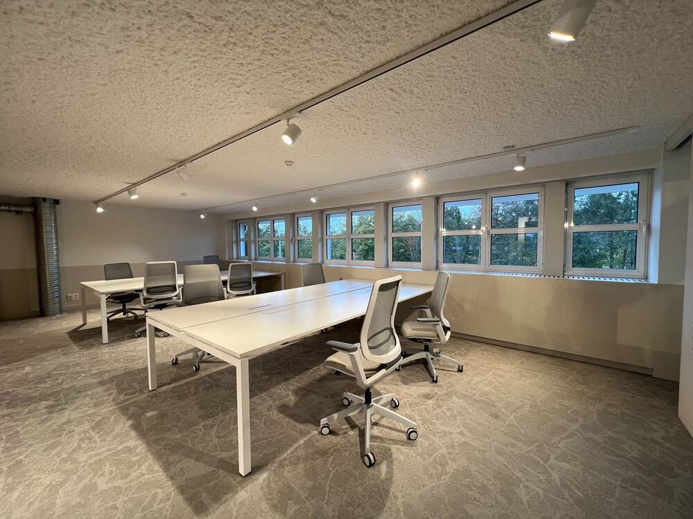 Handelszaak te  huur in Mariakerke 9030 5850.00€  slaapkamers 128.00m² - Zoekertje 550671