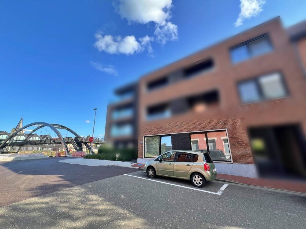 Appartement te  huur in Hansbeke 9850 875.00€ 1 slaapkamers 97.00m² - Zoekertje 551494