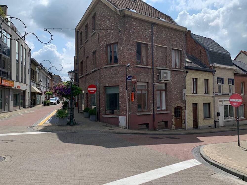 Handelszaak te huur in Wetteren 9230 1850.00€ slaapkamers 115.00m² - Zoekertje 552038