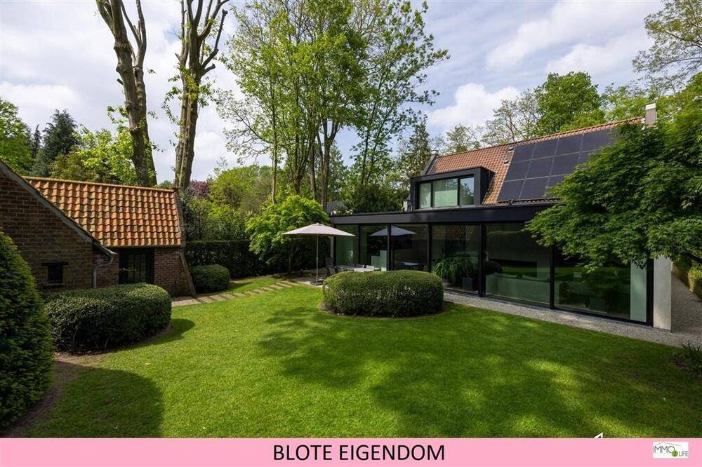 Huis te  koop in Sint-Martens-Latem 9830 1250000.00€ 4 slaapkamers 313.00m² - Zoekertje 552792