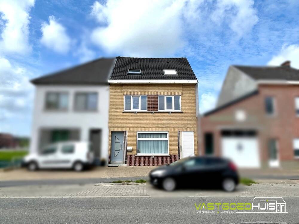 Huis te koop in Denderwindeke 9400 389000.00€ 5 slaapkamers 226.00m² - Zoekertje 552456