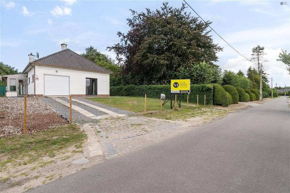 Bungalow te koop in Stekene 9190 389000.00€ 3 slaapkamers m² - Zoekertje 555849