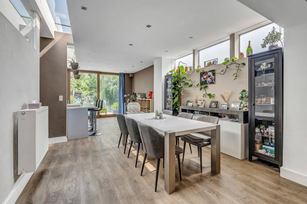 Huis te  koop in Lebbeke 9280 330000.00€ 3 slaapkamers 135.00m² - Zoekertje 554242