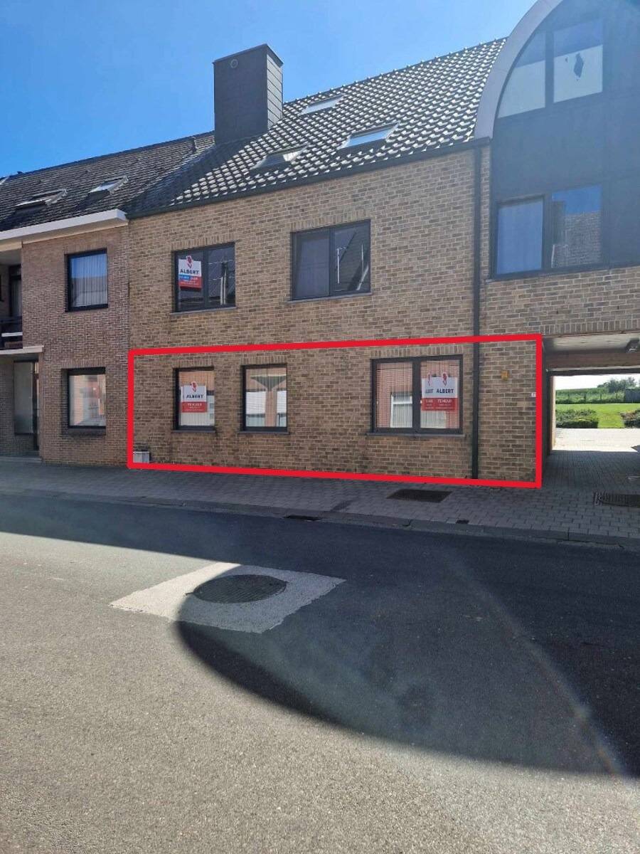 Appartement te  huur in Oordegem 9340 950.00€ 3 slaapkamers 131.00m² - Zoekertje 554692