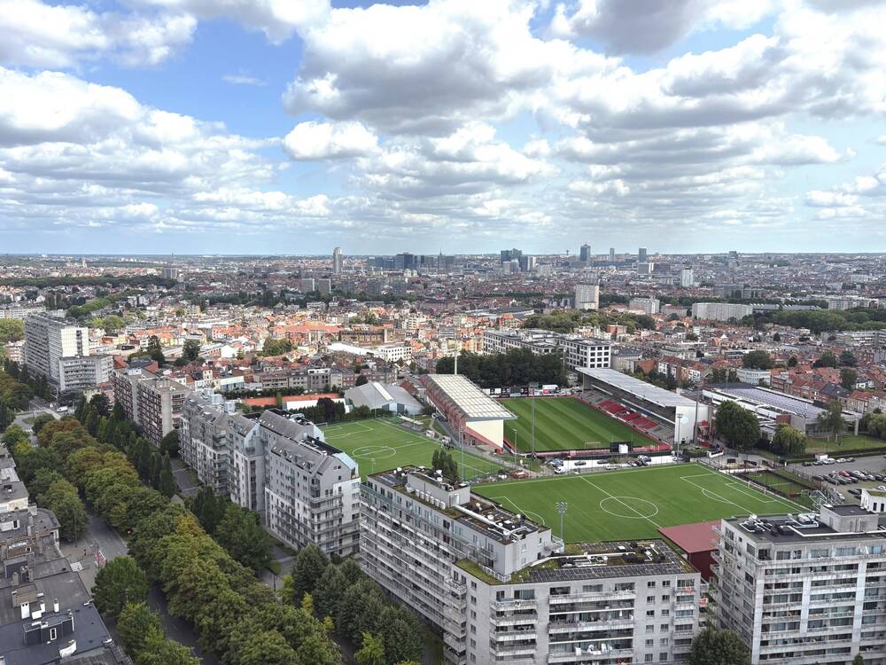 Appartement te in Sint-Jans-Molenbeek 1080 275000.00€ 3 slaapkamers 132.00m² - Zoekertje 556858