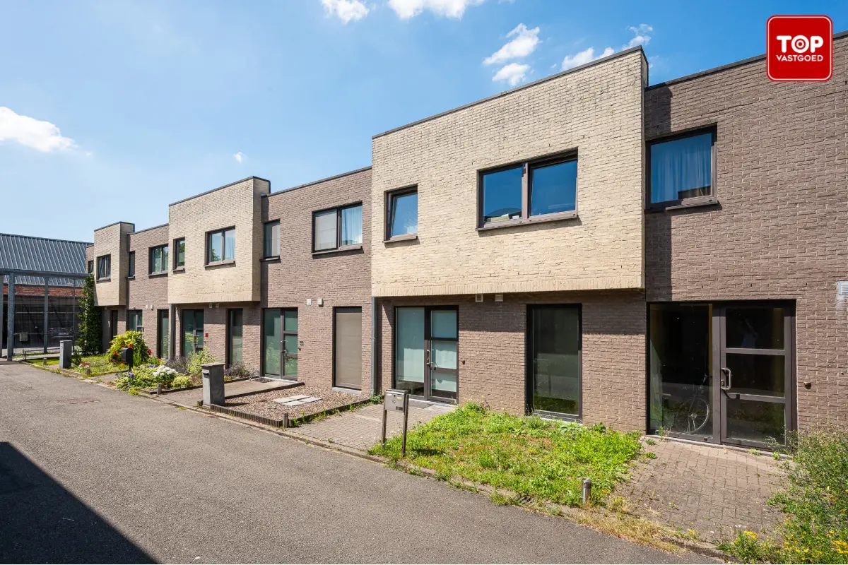 Huis te  koop in Mariakerke 9030 379000.00€ 3 slaapkamers 96.00m² - Zoekertje 557739