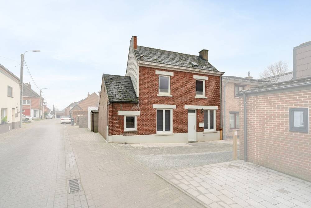 Huis te  in Geraardsbergen 9500 135000.00€ 2 slaapkamers 105.00m² - Zoekertje 558514