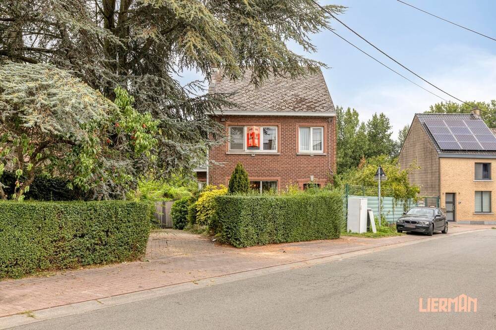 Huis te koop in Erpe-Mere 9420 298000.00€ 3 slaapkamers 205.00m² - Zoekertje 558255