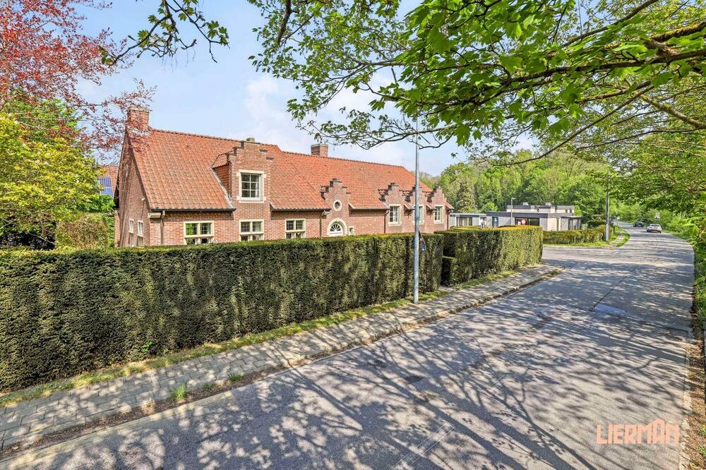 Huis te koop in Herzele 9550 689000.00€ 4 slaapkamers 300.00m² - Zoekertje 558490