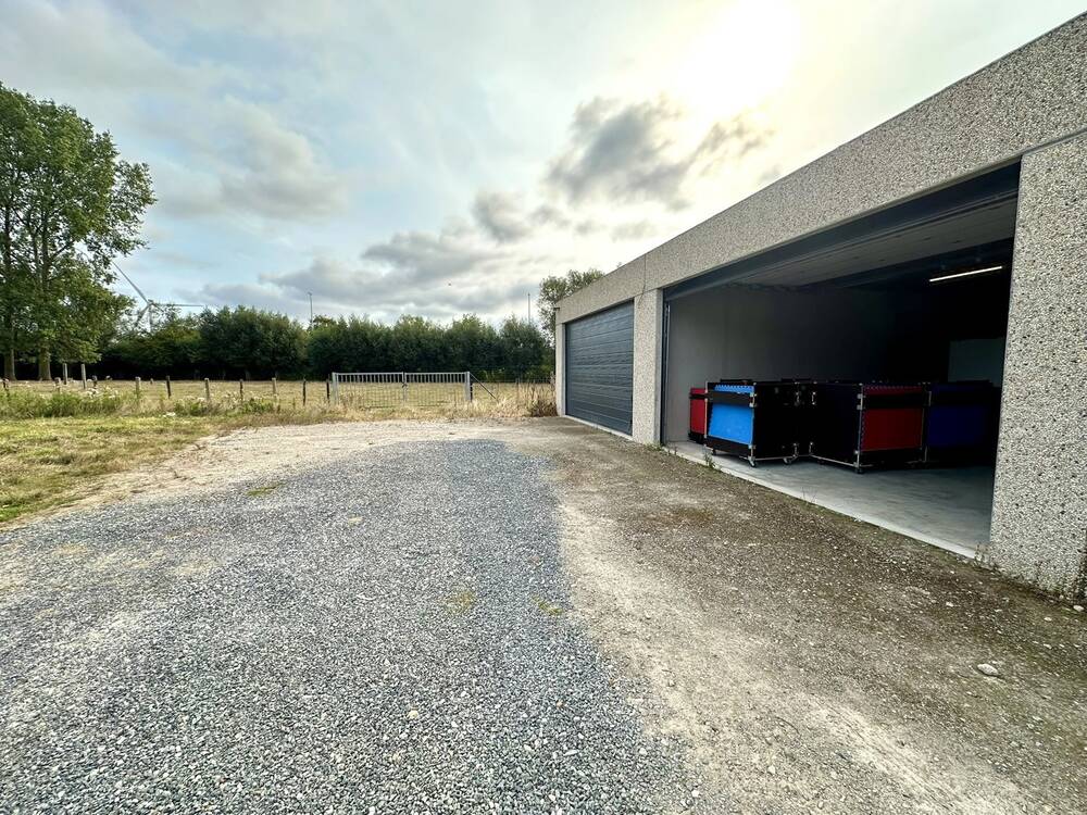 Handelszaak te  huur in Haaltert 9450 850.00€  slaapkamers 77.00m² - Zoekertje 559447