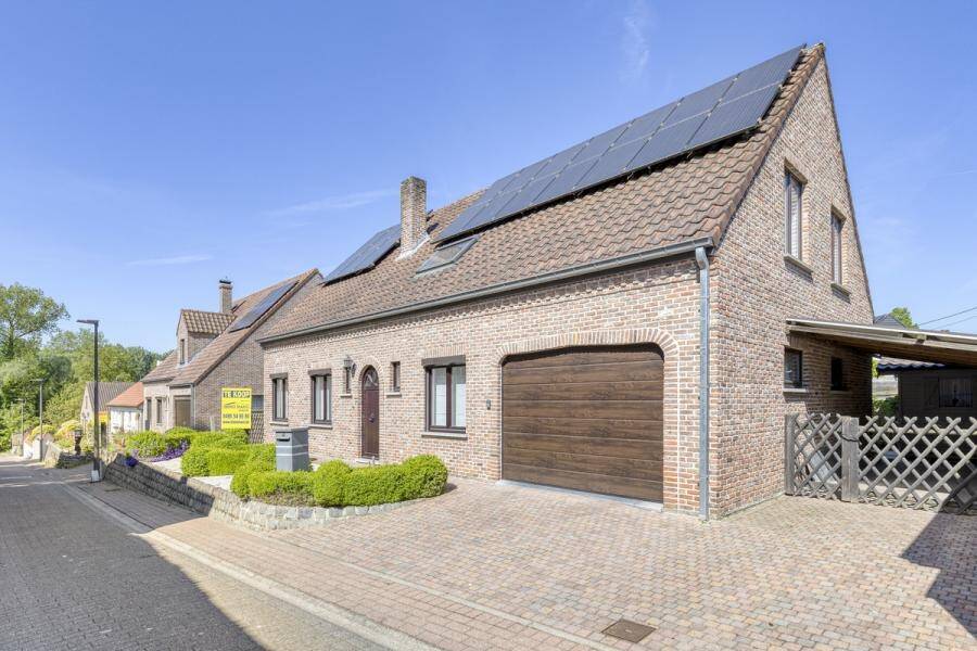 Huis te koop in Ninove 9400 370000.00€ slaapkamers m² - Zoekertje 559788