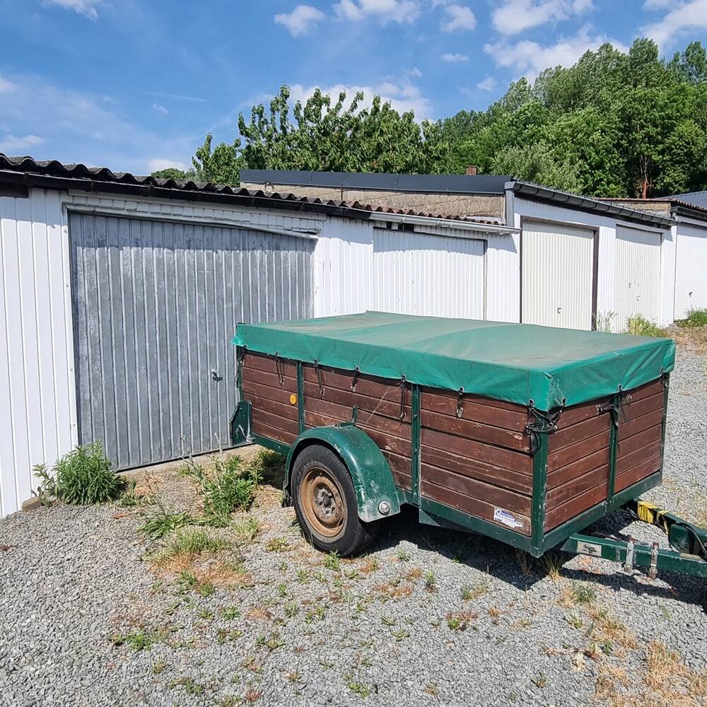 Parking & garage te  koop in Geraardsbergen 9500 25000.00€  slaapkamers m² - Zoekertje 563551