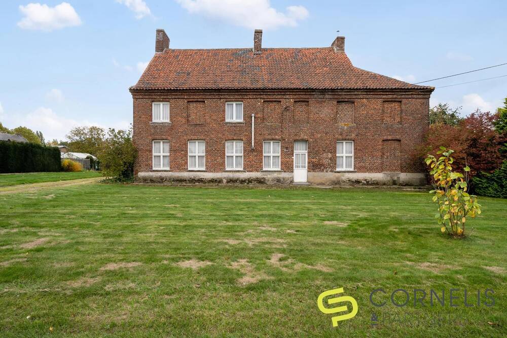 Handelszaak te koop in Merelbeke 9820 598000.00€ slaapkamers 393.00m² - Zoekertje 564040