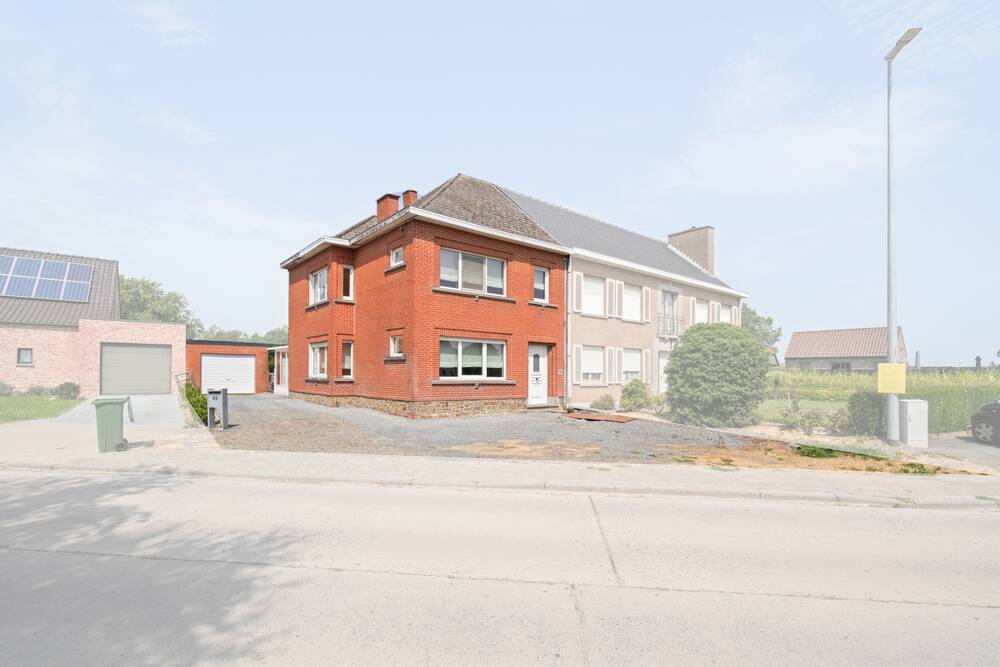 Huis te  koop in Lede 9340 245000.00€ 3 slaapkamers 173.00m² - Zoekertje 563784
