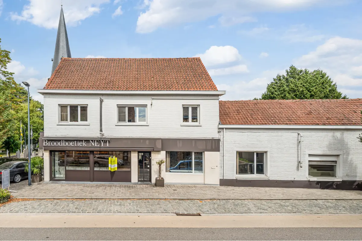 Handelszaak te  koop in Desteldonk 9042 445000.00€  slaapkamers 457.00m² - Zoekertje 564697