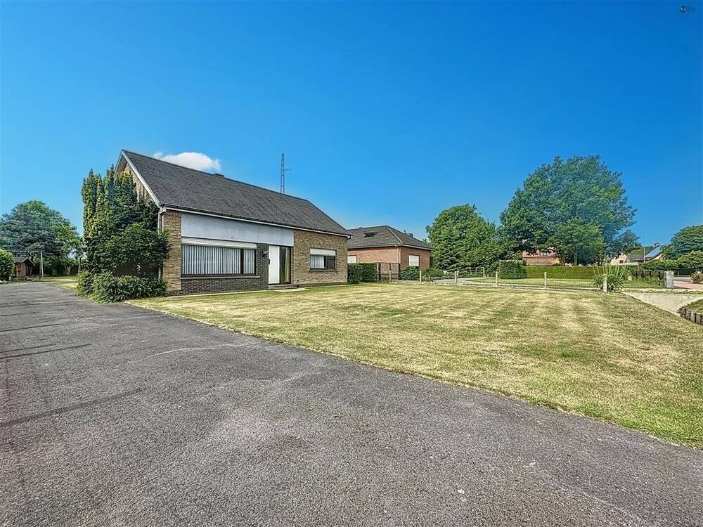 Huis te  koop in Sinaai-Waas 9112 515000.00€ 4 slaapkamers 232.00m² - Zoekertje 565145