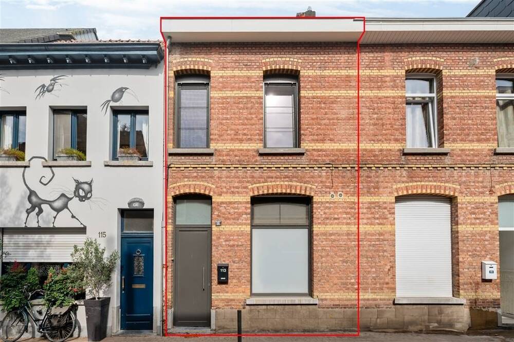 Huis te  koop in Sint-Niklaas 9100 275000.00€ 3 slaapkamers 134.00m² - Zoekertje 565552