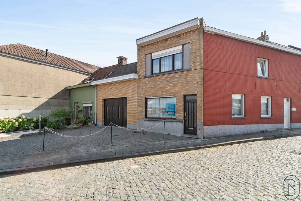 Huis te  koop in Ronse 9600 169000.00€ 4 slaapkamers 200.00m² - Zoekertje 567183