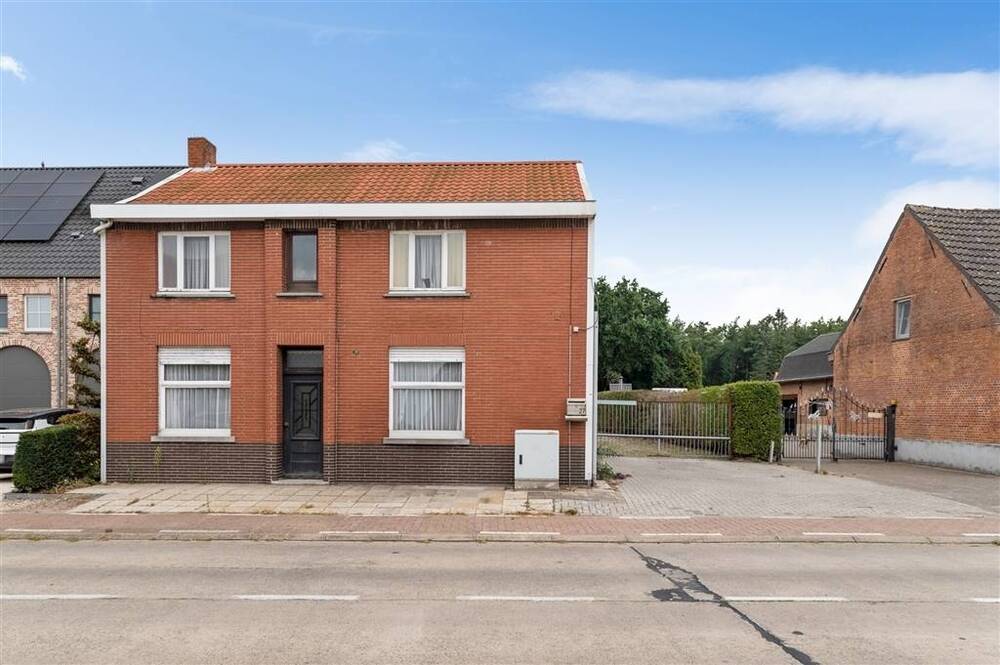 Huis te koop in Stekene 9190 395000.00€ 5 slaapkamers m² - Zoekertje 567539