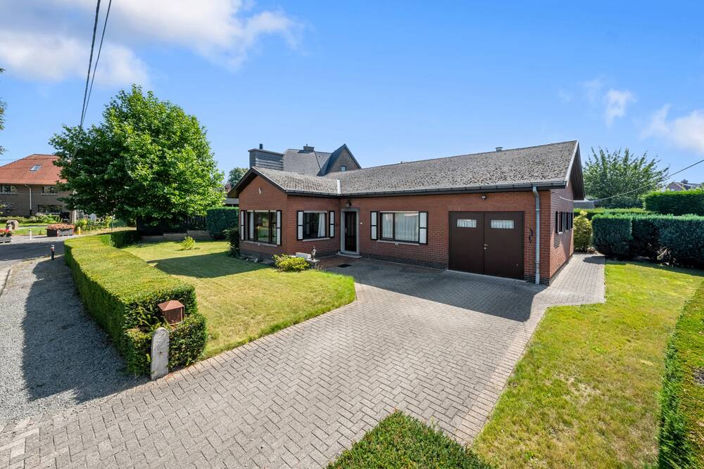 Huis te  koop in Merelbeke 9820 389000.00€ 2 slaapkamers 154.00m² - Zoekertje 568607