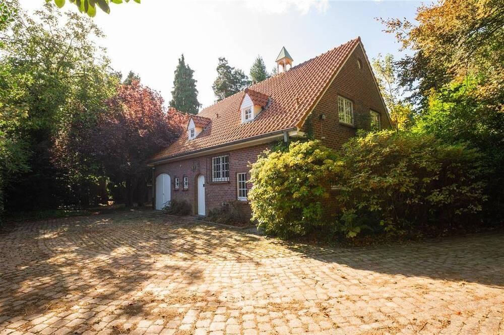 Huis te  koop in Sint-Denijs-Westrem 9051 700000.00€ 4 slaapkamers 204.00m² - Zoekertje 568361
