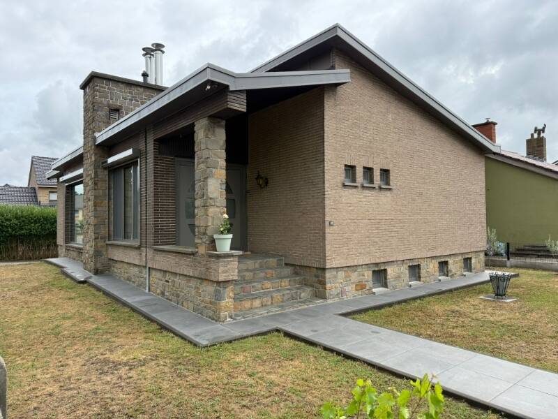 Villa te koop in Berlare 9290 445000.00€ 3 slaapkamers 132.00m² - Zoekertje 569724