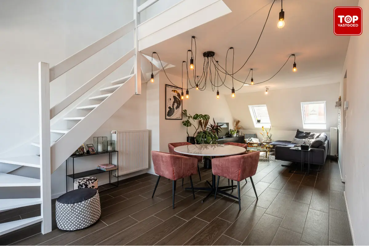 Appartement te  koop in Zele 9240 284000.00€ 2 slaapkamers 95.00m² - Zoekertje 570395