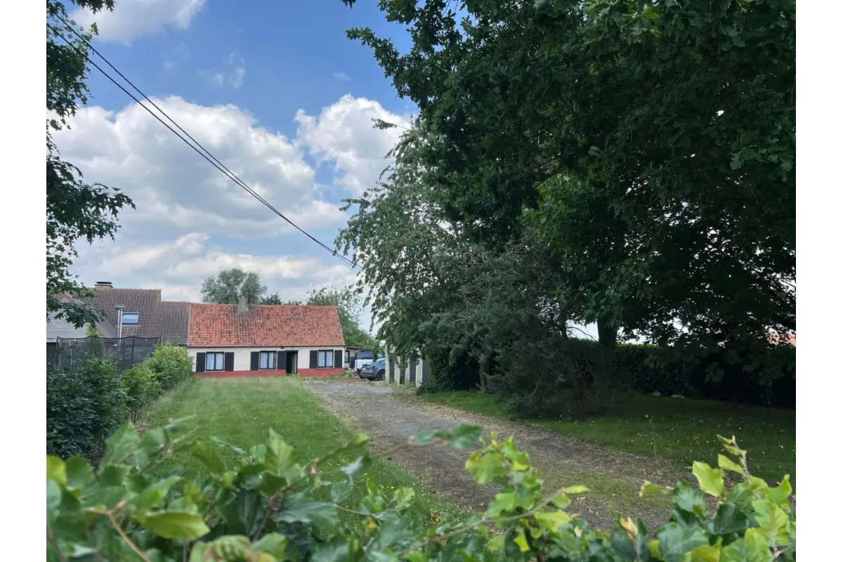 Huis te  koop in Zomergem 9930 349000.00€ 2 slaapkamers 87.00m² - Zoekertje 569508