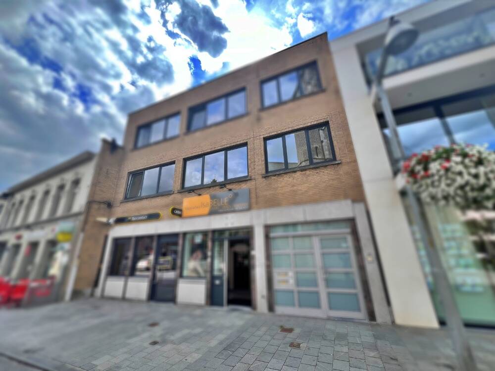 Appartement te  huur in Lovendegem 9920 895.00€ 2 slaapkamers 114.00m² - Zoekertje 569511
