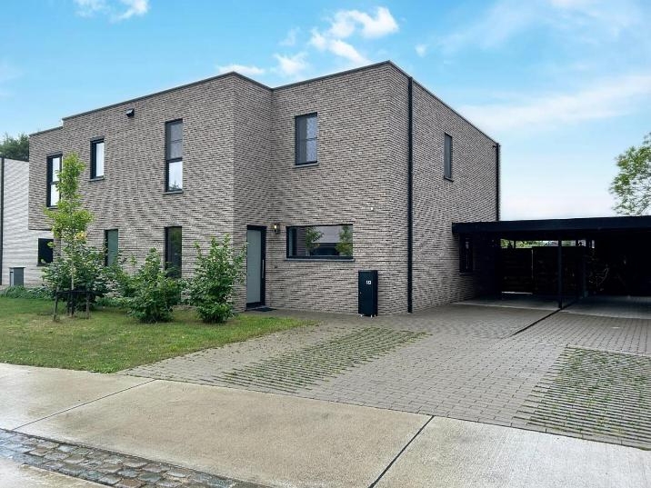 Huis te  koop in Astene 9800 458000.00€ 3 slaapkamers 169.00m² - Zoekertje 569109