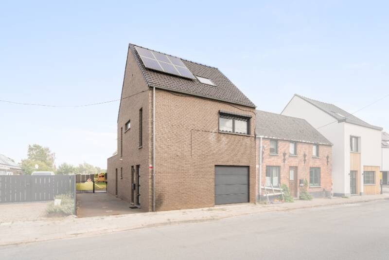 Huis te koop in Berlare 9290 449000.00€ 4 slaapkamers 200.00m² - Zoekertje 569714