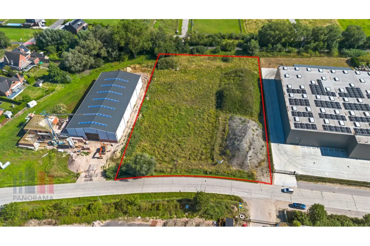 Handelszaak te  koop in Kluisbergen 9690 929000.00€  slaapkamers 6658.00m² - Zoekertje 569403