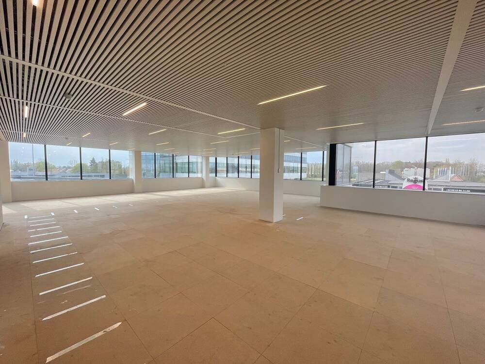 Handelszaak te huur in Erembodegem 9320 16433.00€ slaapkamers 1160.00m² - Zoekertje 569377