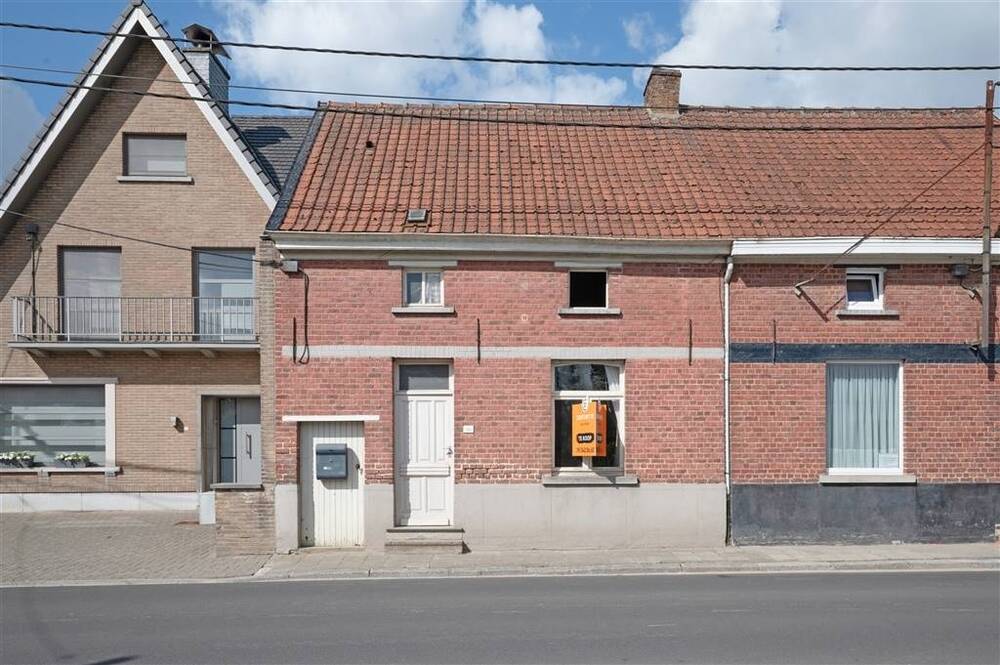 Huis te  koop in Haaltert 9450 125000.00€ 3 slaapkamers 109.00m² - Zoekertje 571104