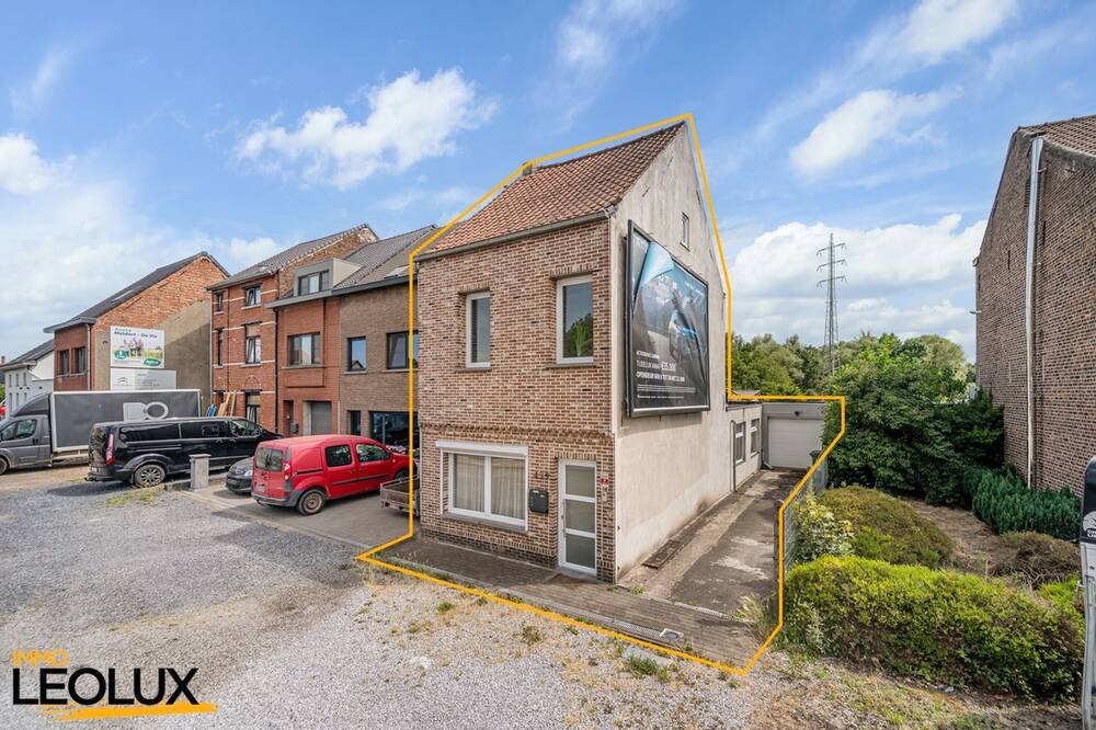 Huis te  koop in Aalst 9300 320000.00€ 3 slaapkamers m² - Zoekertje 571162