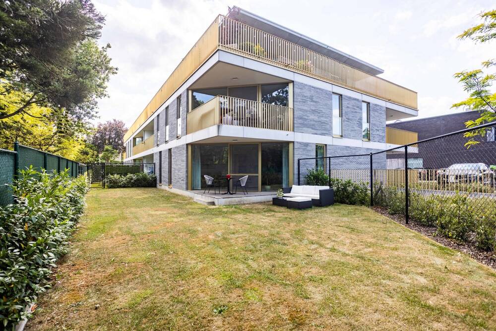Benedenverdieping te  koop in Melle 9090 650000.00€ 3 slaapkamers 149.00m² - Zoekertje 571924