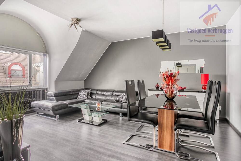 Appartement te  huur in Aalst 9300 850.00€ 2 slaapkamers 94.00m² - Zoekertje 572194