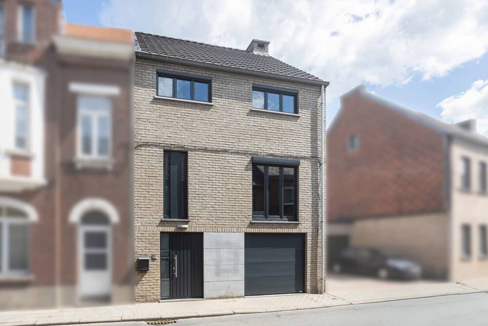Huis te koop in Denderleeuw 9470 359000.00€ 3 slaapkamers 180.00m² - Zoekertje 573050