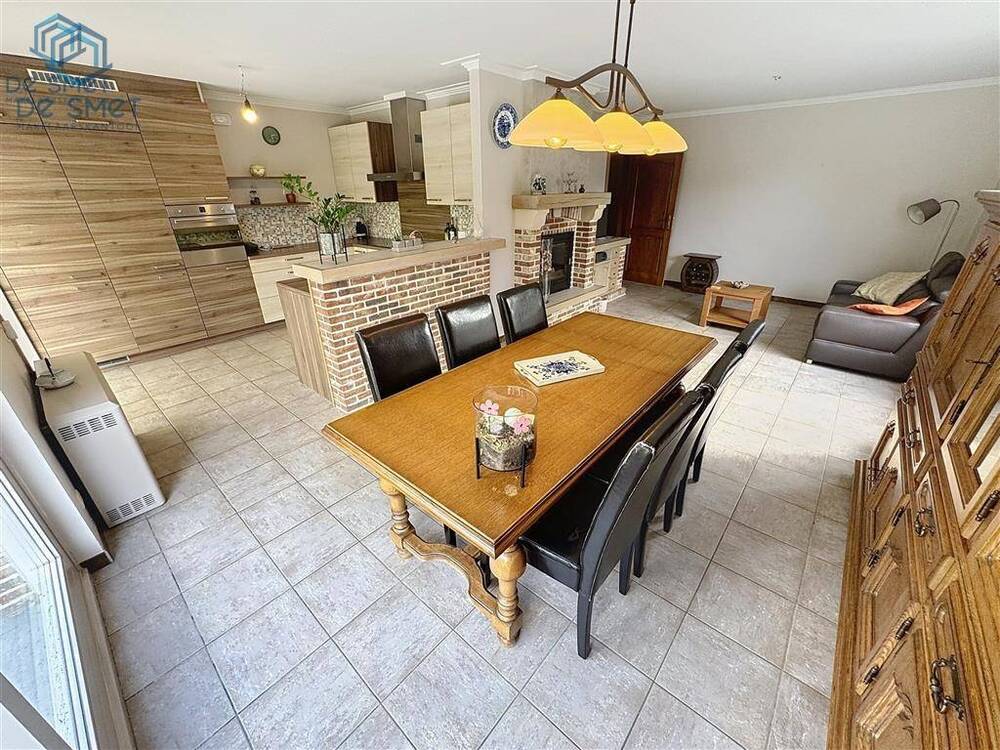 Huis te koop in Moerbeke 9500 375000.00€ 3 slaapkamers 139.00m² - Zoekertje 572650