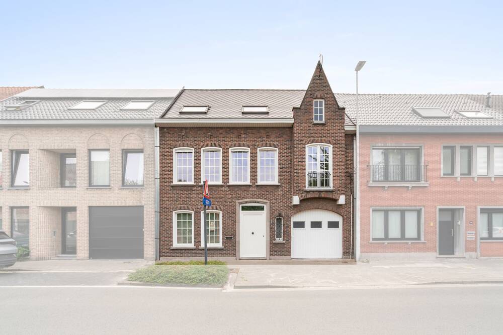 Huis te koop in Eeklo 9900 399000.00€ 5 slaapkamers 272.00m² - Zoekertje 574174