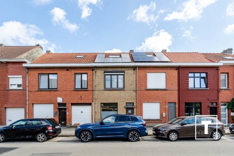 Huis te  koop in Zwijnaarde 9052 349000.00€ 2 slaapkamers 126.00m² - Zoekertje 573220
