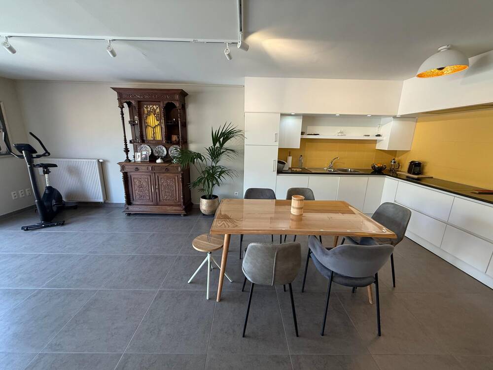 Appartement te  koop in Ronse 9600 249000.00€ 2 slaapkamers 107.00m² - Zoekertje 574784