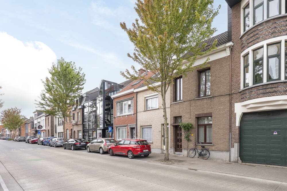 Huis te koop in Sint-Niklaas 9100 265000.00€ 3 slaapkamers 139.00m² - Zoekertje 574958