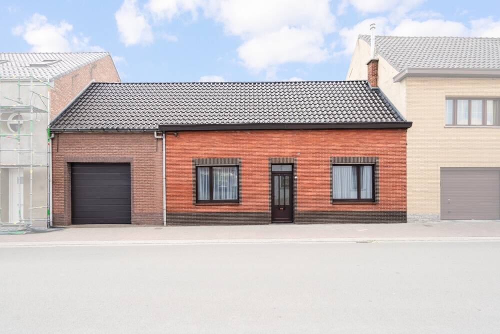Huis te  koop in Zele 9240 295000.00€ 2 slaapkamers 125.00m² - Zoekertje 574665